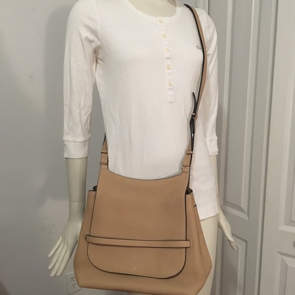 THE ROW - Picture 7 of 8